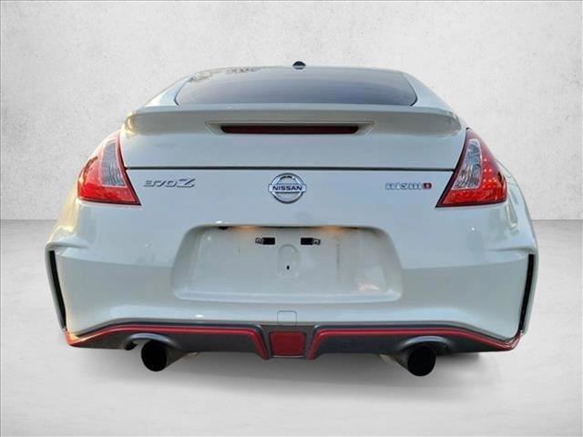 Used 2020 Nissan 370Z NISMO RWD image 6