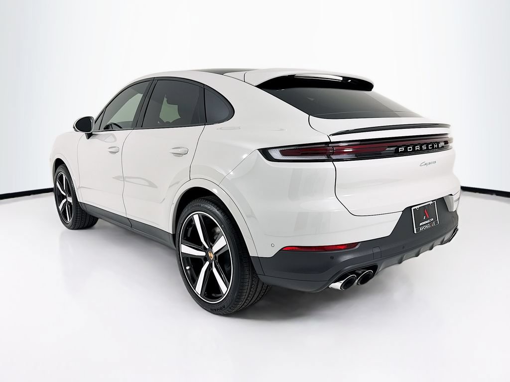 New 2026 Porsche Cayenne Coupe AWD/4WD image 3