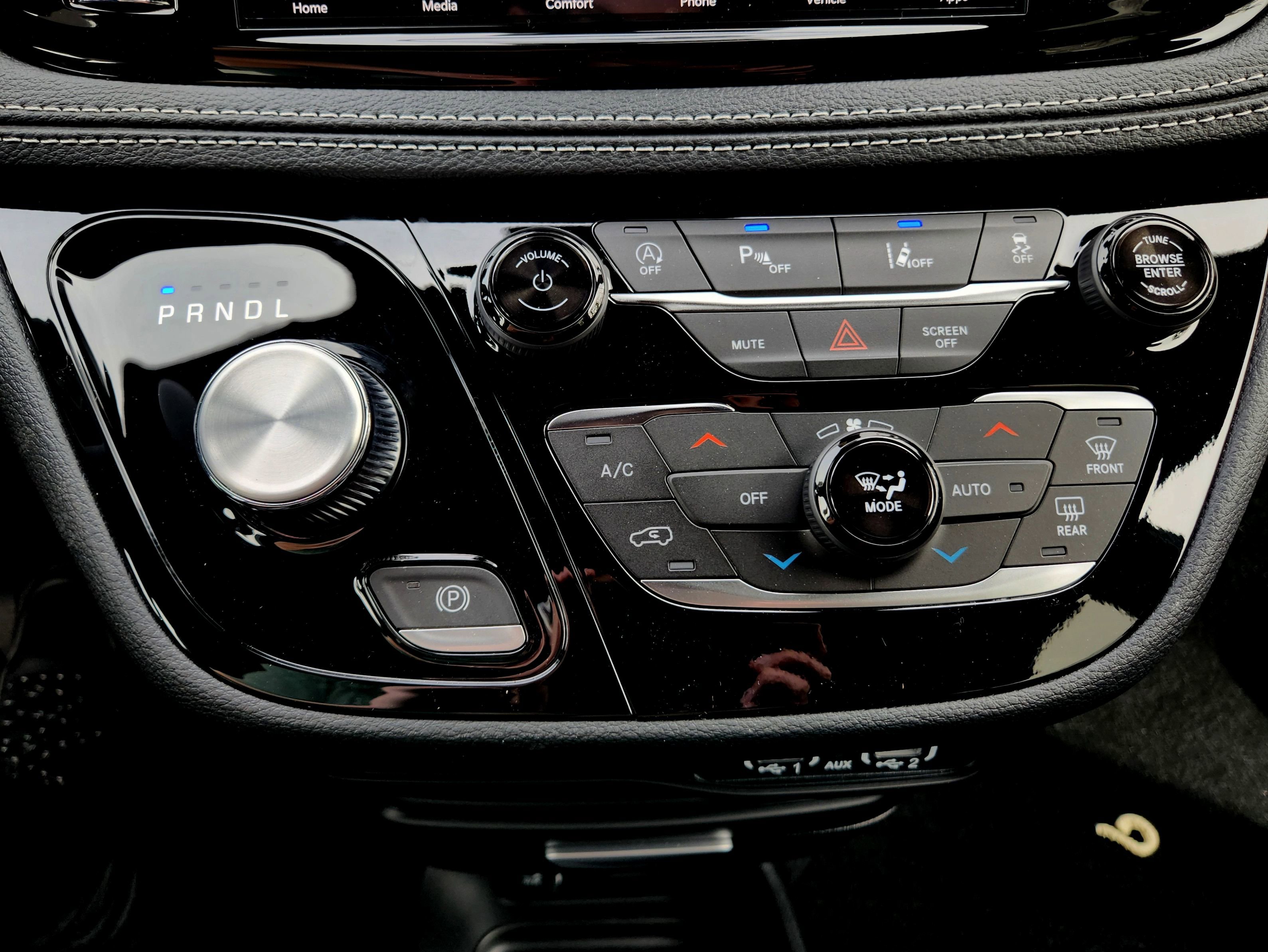 New 2025 Chrysler Pacifica Select image 27