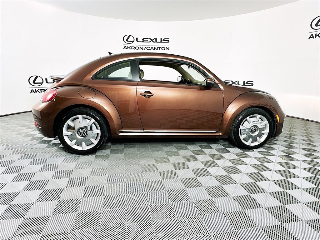 Used 2017 Volkswagen Beetle 1.8T SEL image 12