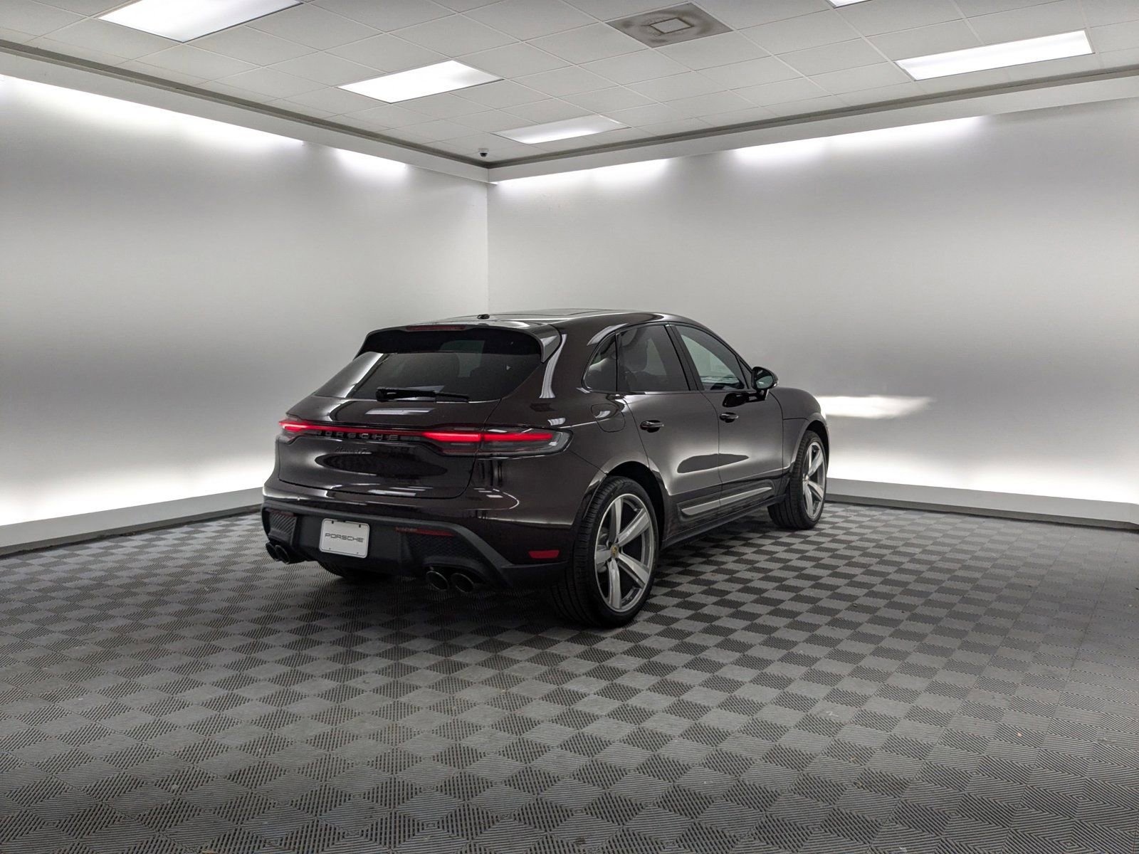 New 2026 Porsche Macan Turbo image 29