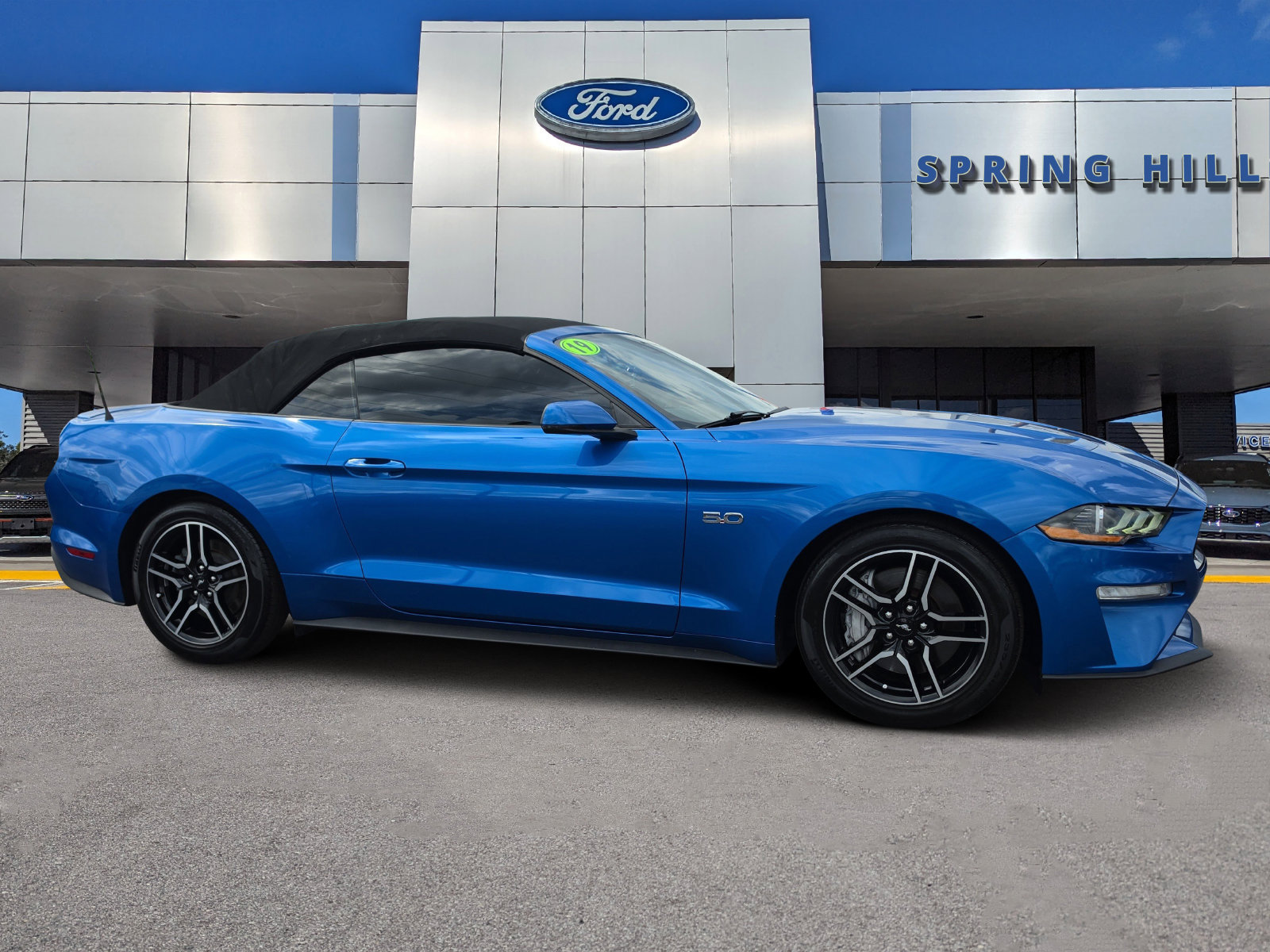 Used 2019 Ford Mustang GT Premium w/ Equipment Group 401A RWD image 1
