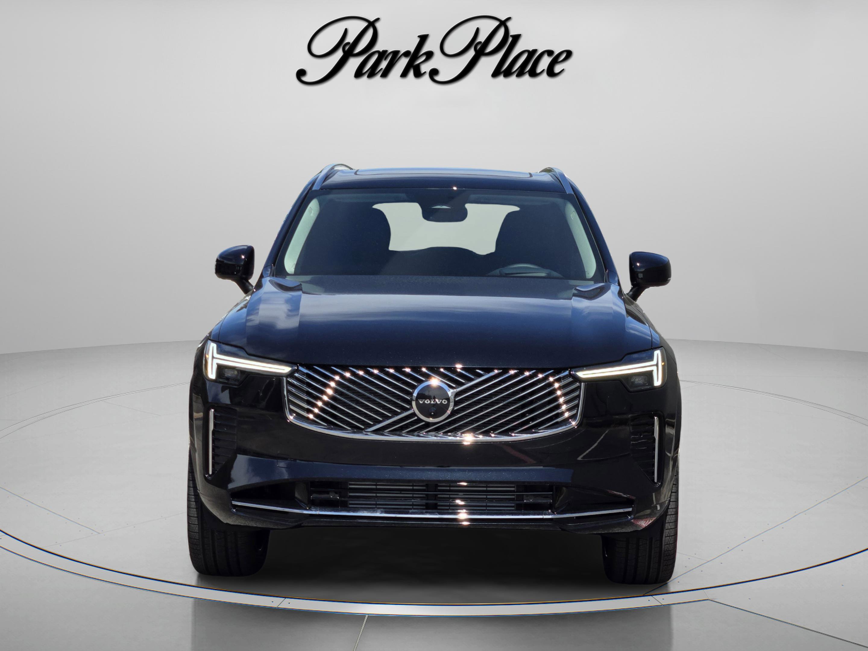 New 2026 Volvo XC90 T8 Ultra w/ Protection Package Premier image 9