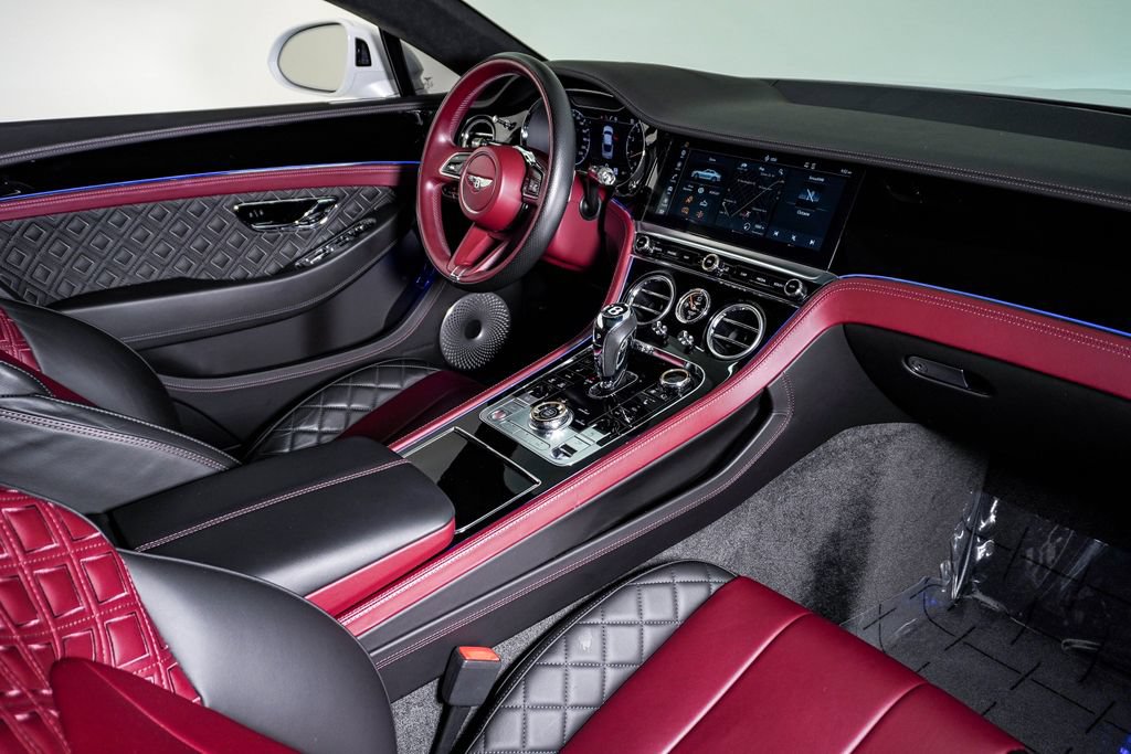 Used 2021 Bentley Continental GT AWD/4WD image 16