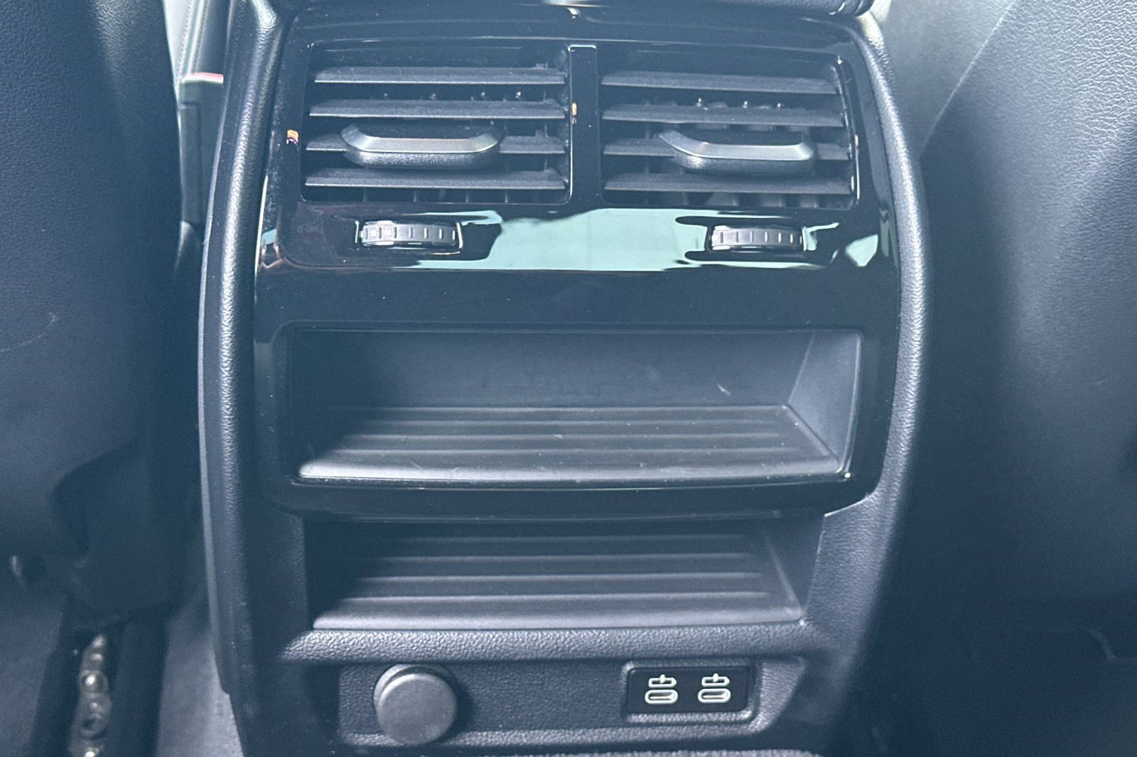 Certified 2023 BMW 530e w/ Convenience Package image 16