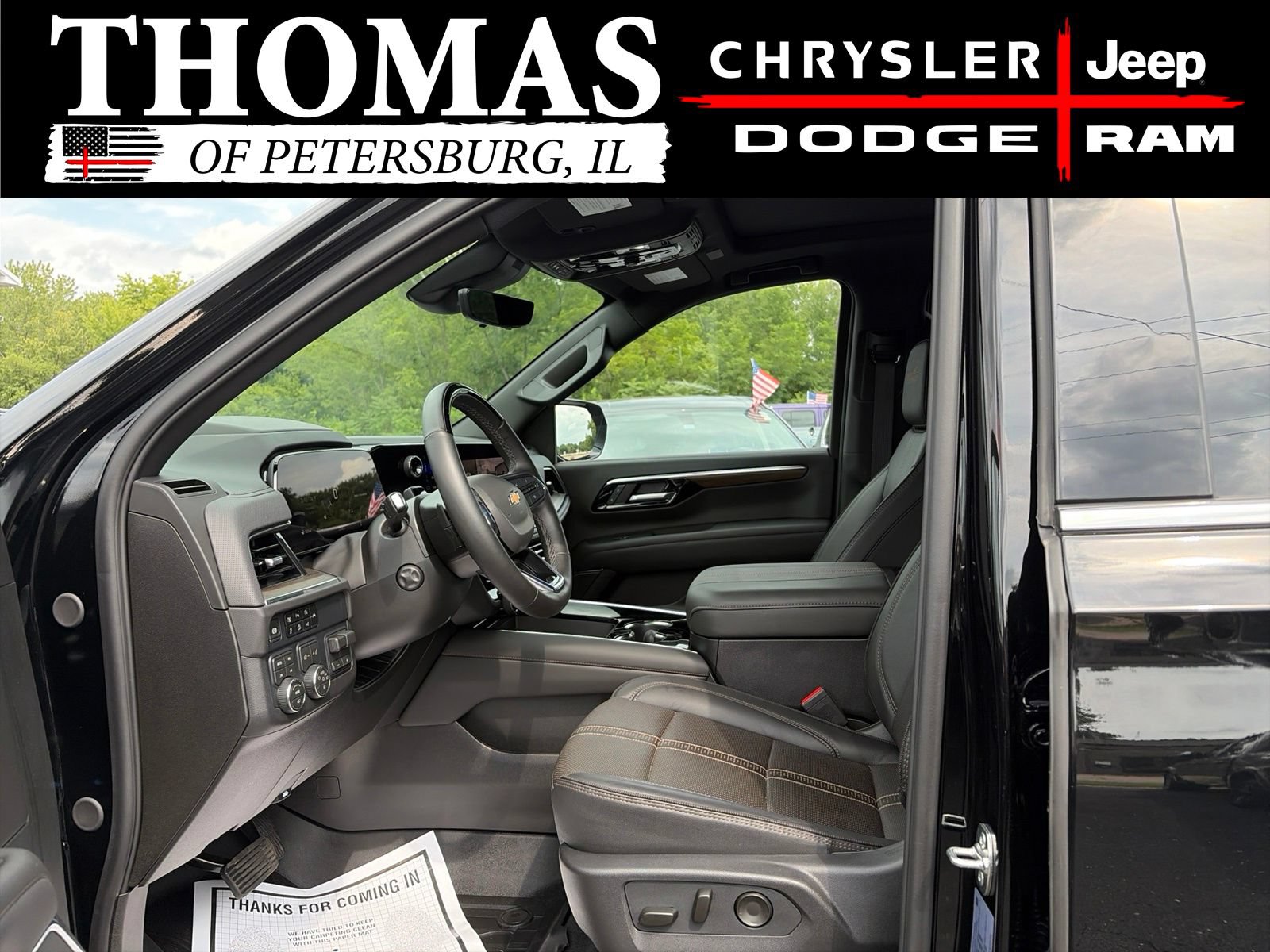 Used 2026 Chevrolet Suburban High Country AWD/4WD image 11