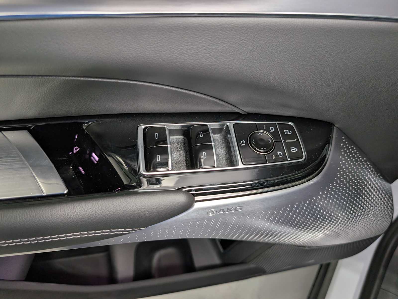 New 2027 Cadillac Lyriq Premium Luxury AWD/4WD image 35