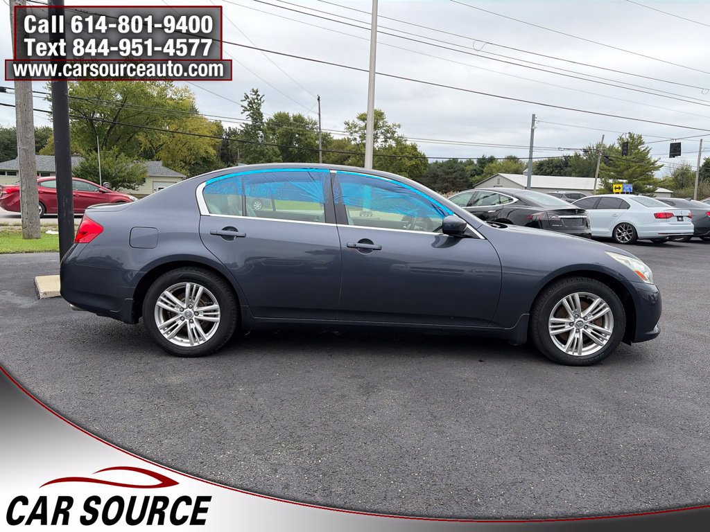 Used 2011 INFINITI G25 x w/ Moonroof Pkg AWD/4WD image 4