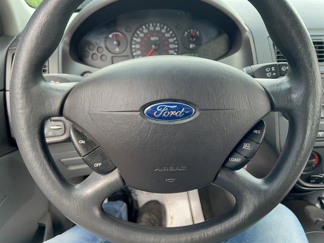 Used 2007 Ford Focus SE image 14