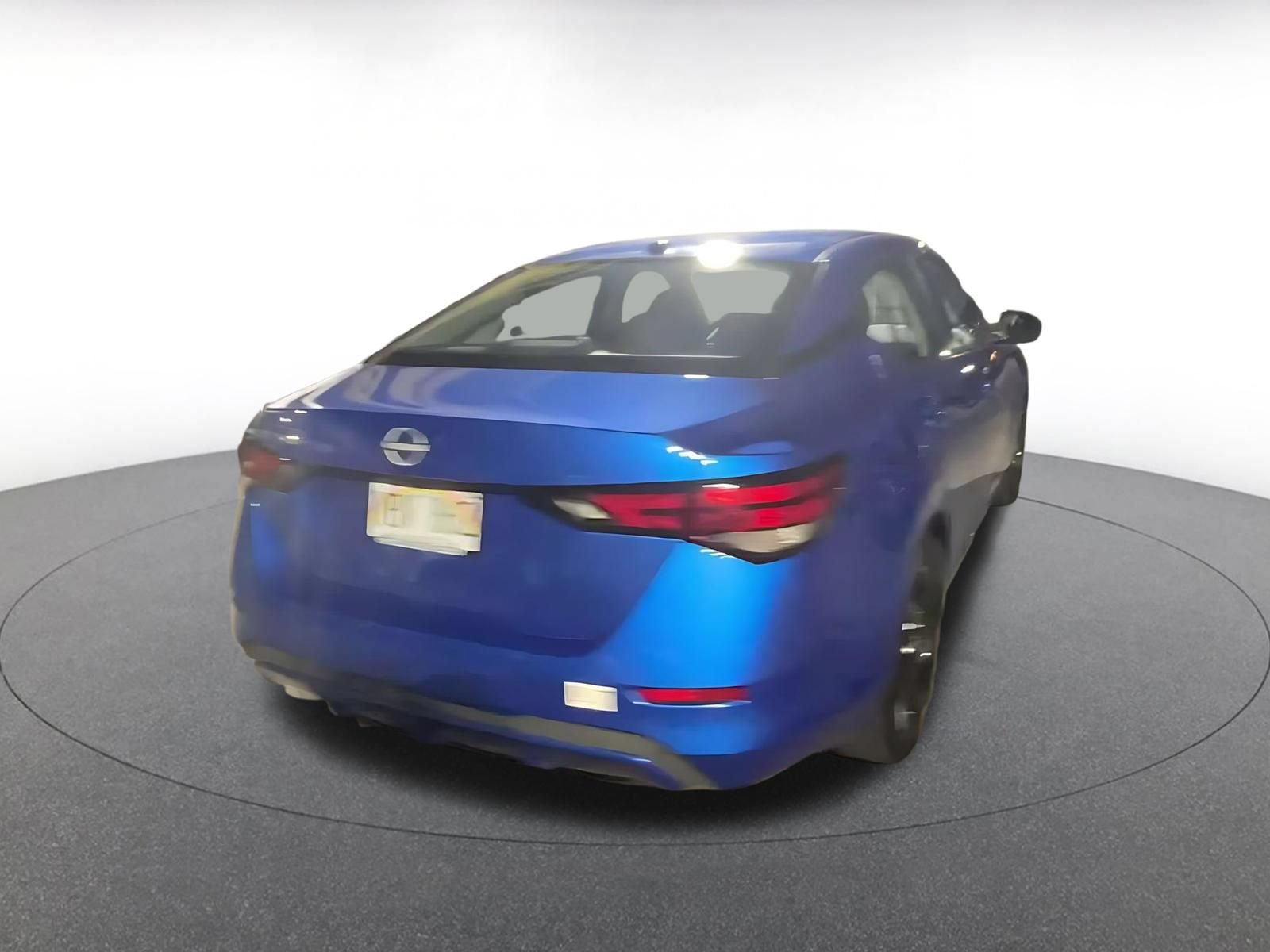 Used 2025 Nissan Sentra SV FWD image 15