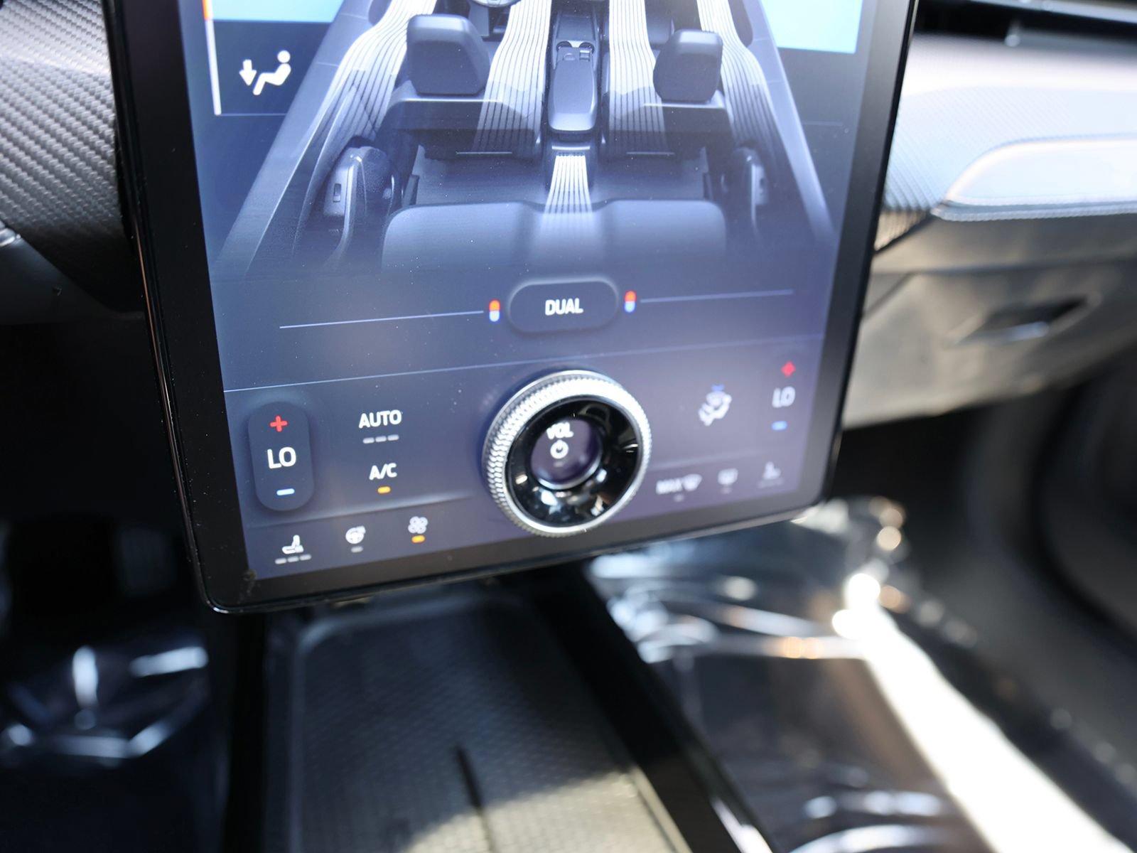 Certified 2021 Ford Mustang Mach-E Premium AWD/4WD image 26