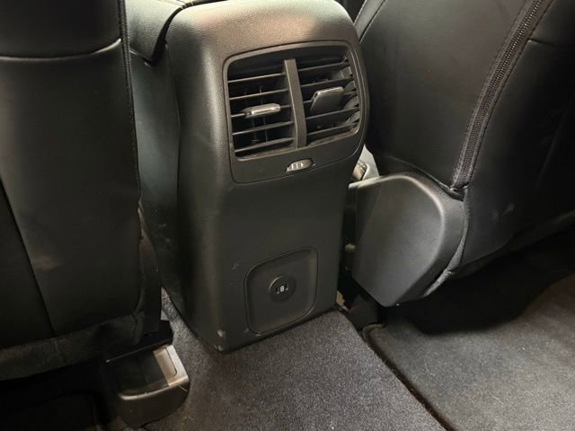 Used 2024 Ford Escape Platinum image 22