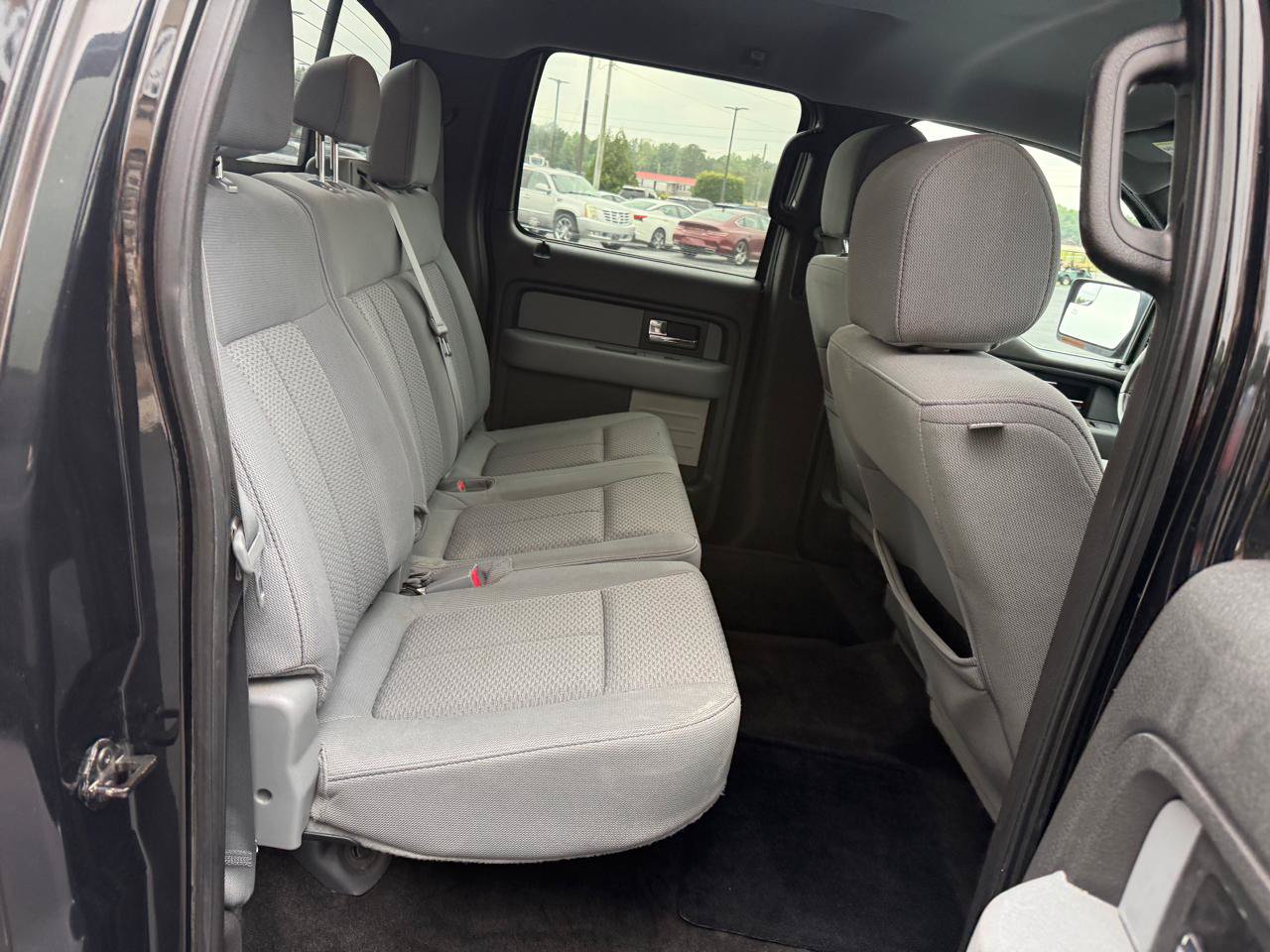 Used 2013 Ford F150 XLT w/ Luxury Equipment Group AWD/4WD image 16