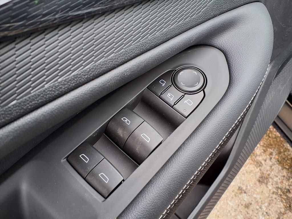 New 2026 Chevrolet Blazer EV LT image 13