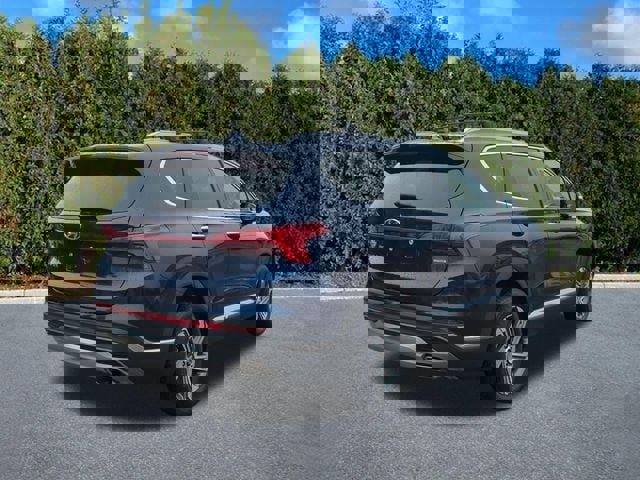 Used 2023 Hyundai Santa Fe SEL w/ Premium Package image 4