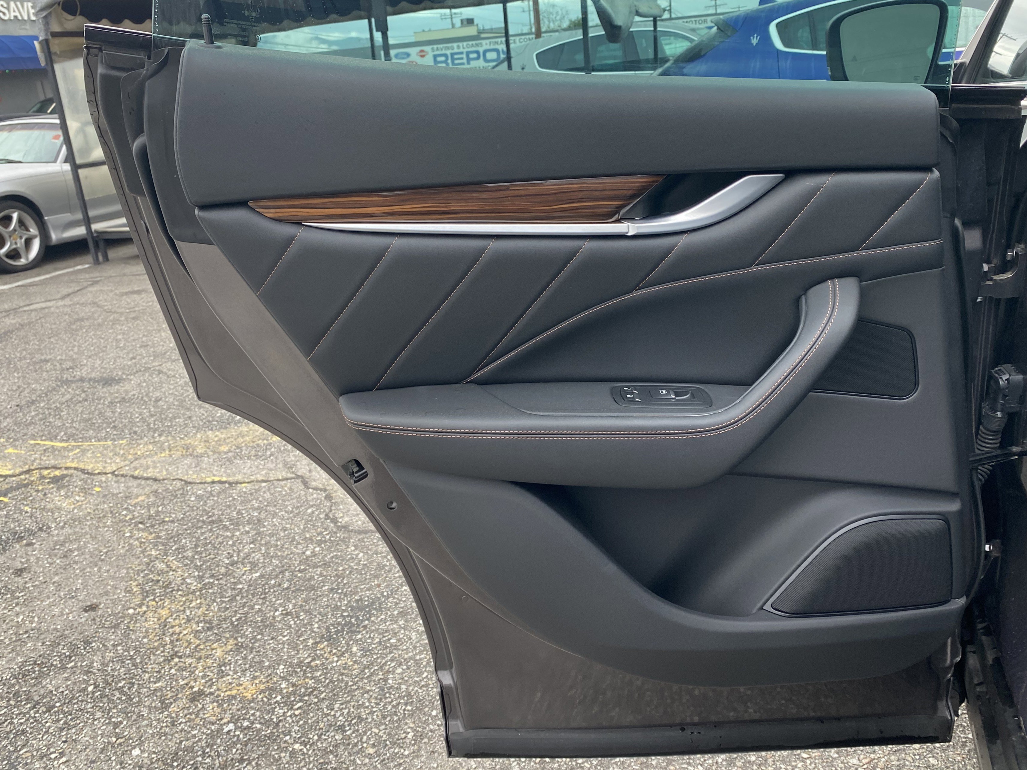 Used 2022 Maserati Levante GT image 19