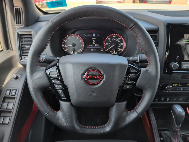 Used 2023 Nissan Frontier PRO-4X w/ Pro Convenience Package AWD/4WD image 19