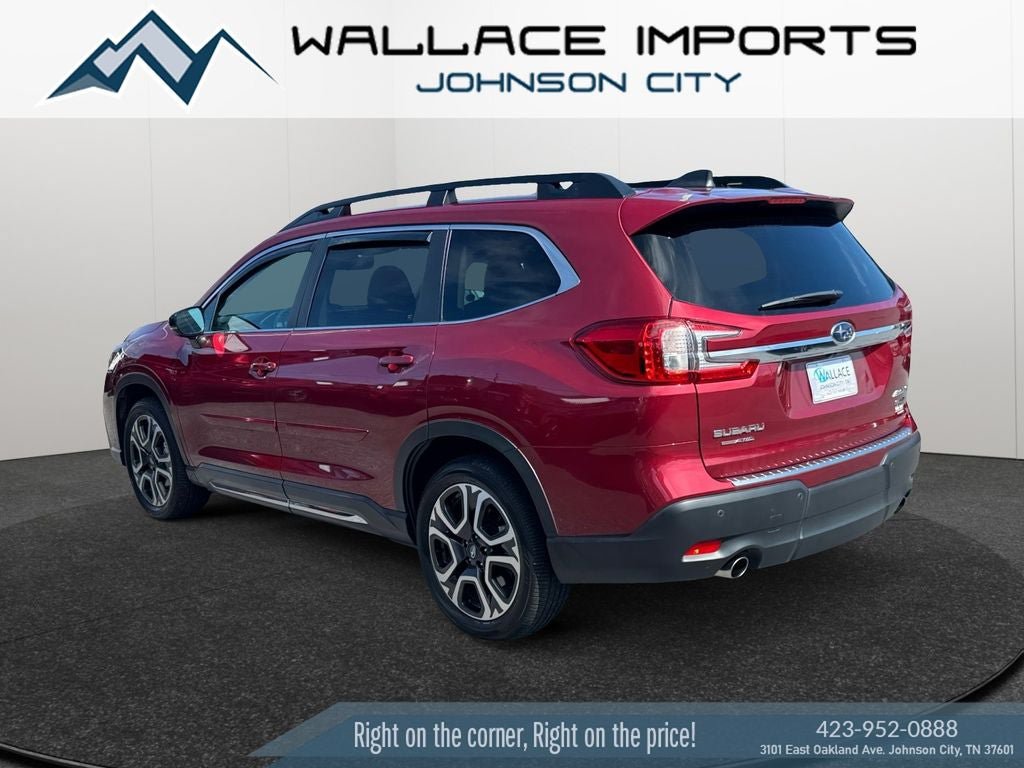 Used 2025 Subaru Ascent Limited w/ Popular Package #2 AWD/4WD image 3