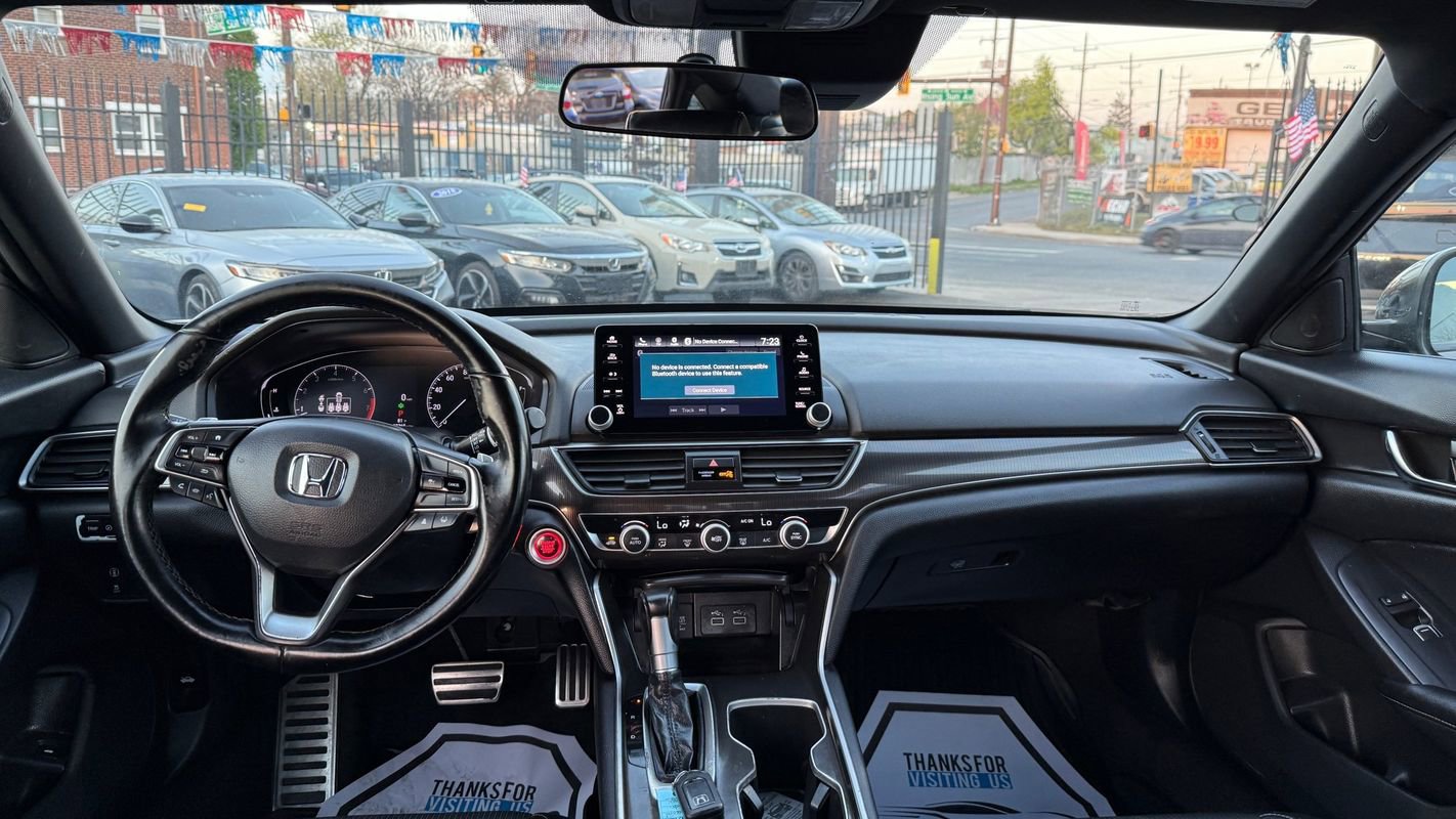 Used 2022 Honda Accord Sport image 9