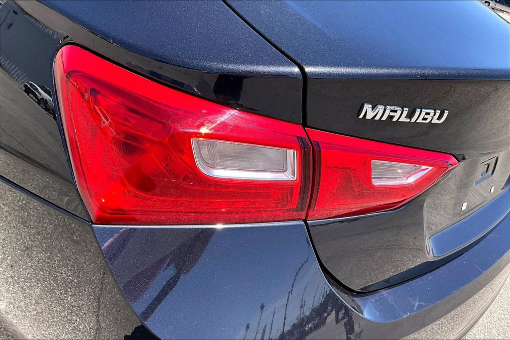 Used 2023 Chevrolet Malibu LT FWD image 27