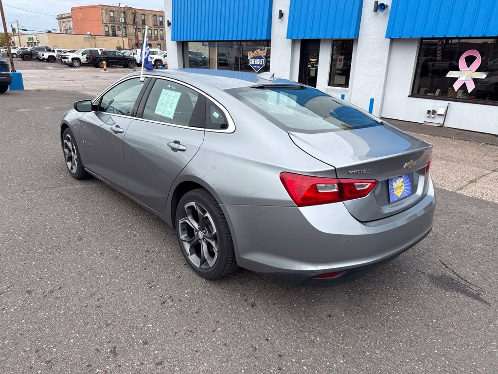 Used 2024 Chevrolet Malibu LT FWD image 15
