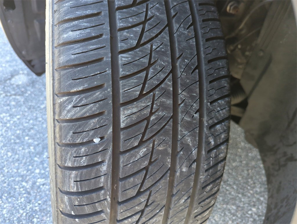 Used 2025 Volkswagen Atlas SE image 49