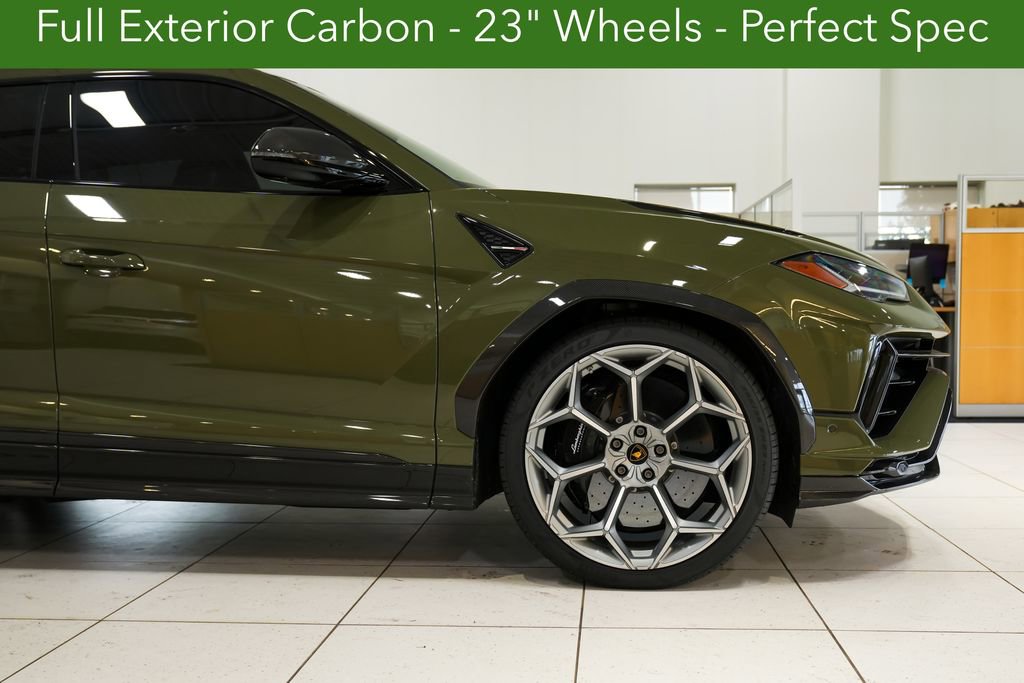 Used 2023 Lamborghini Urus Performante AWD/4WD image 23