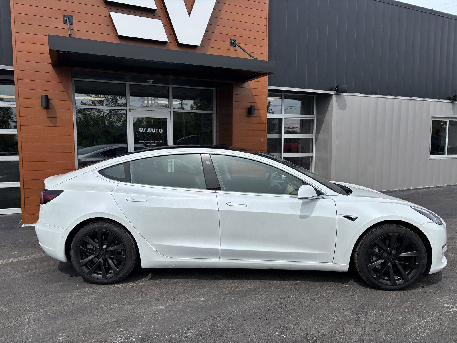 Used 2020 Tesla Model 3 Long Range AWD/4WD image 2