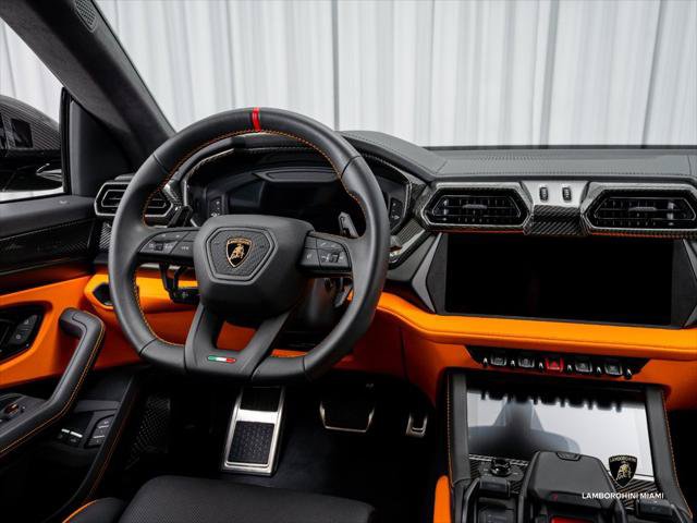 Used 2026 Lamborghini Urus SE AWD/4WD image 37