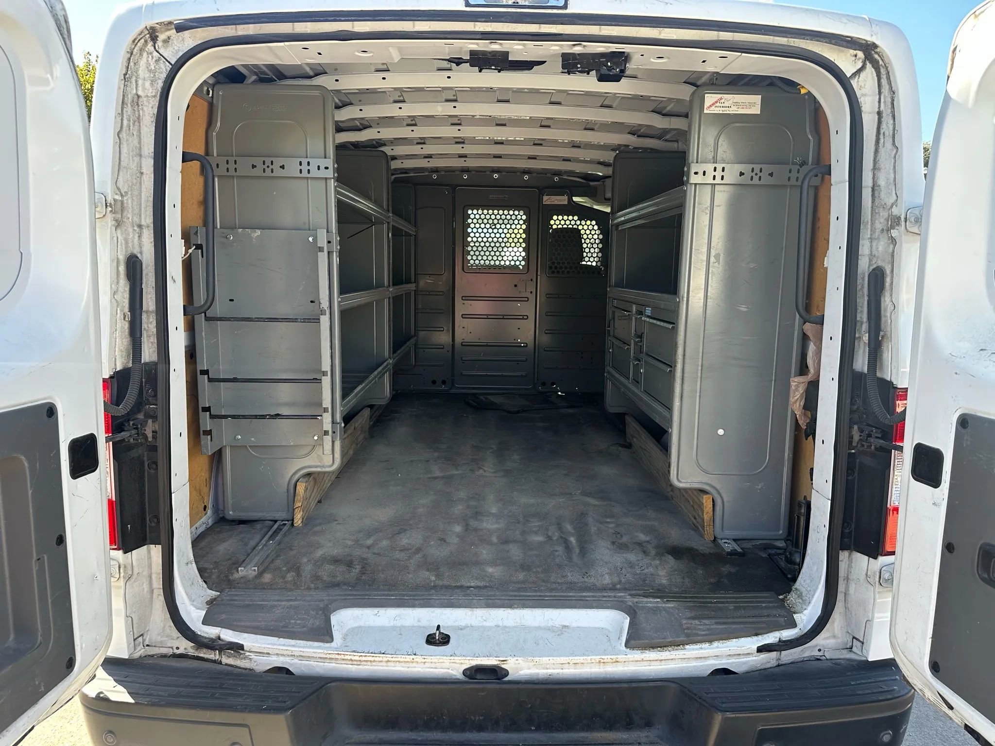 Used 2021 Nissan NV 1500 SV image 21