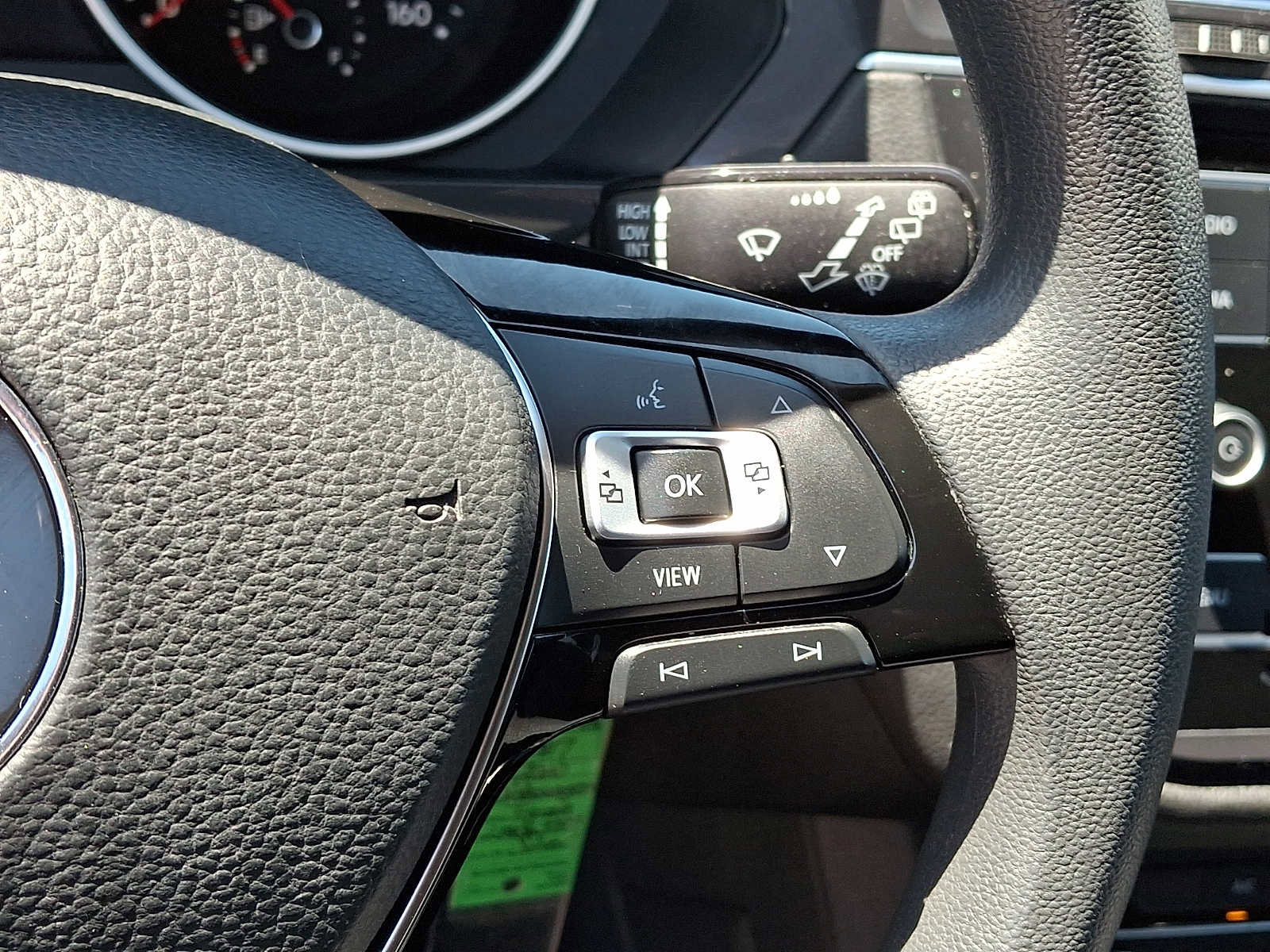 Used 2020 Volkswagen Tiguan S FWD image 21