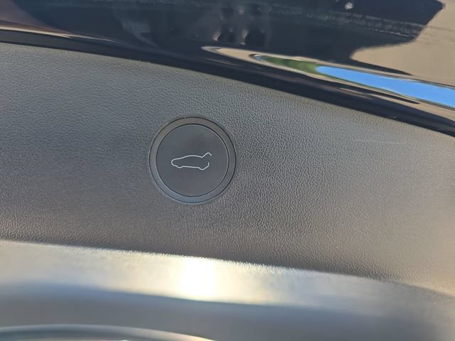 Used 2023 Tesla Model 3 Standard Range RWD image 18