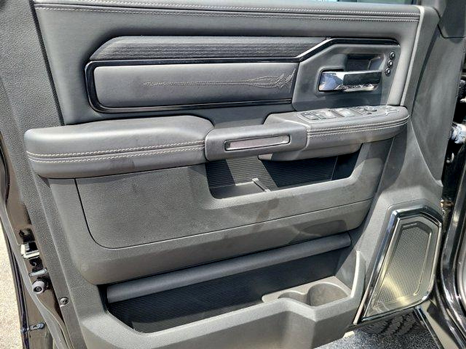 Certified 2024 RAM 2500 Limited AWD/4WD image 20