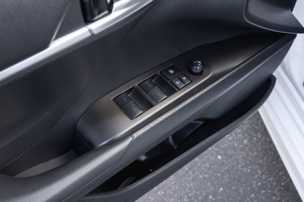 Certified 2023 Toyota Camry SE w/ Protection Package (Q2) (TMS) FWD image 9
