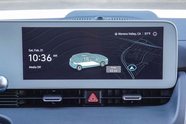 Used 2024 Hyundai Ioniq 5 SEL image 14