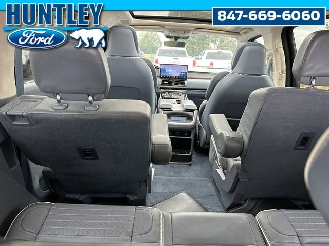 Used 2023 Lincoln Navigator L Black Label image 14