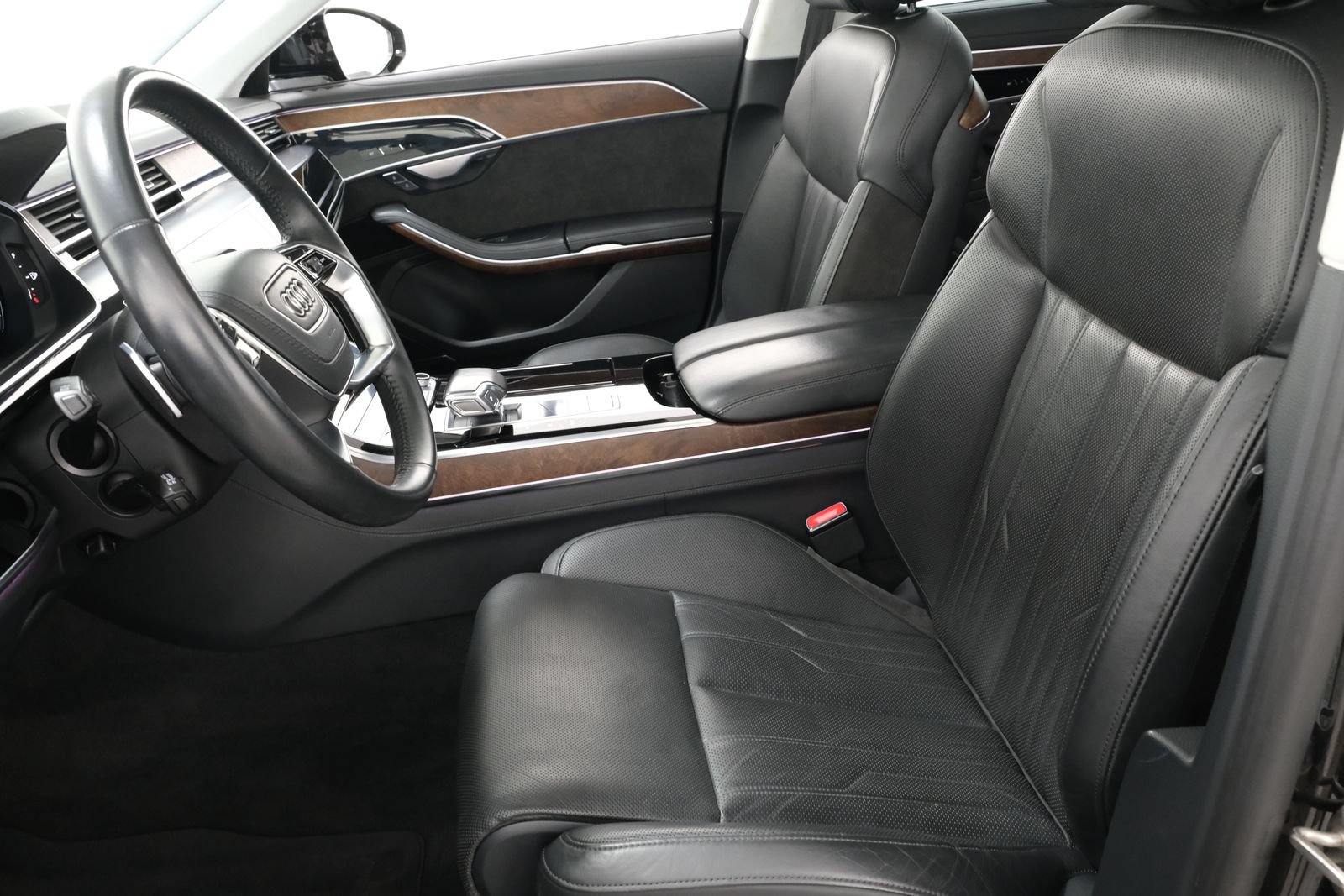 Used 2021 Audi A8 L 4.0T w/ Luxury Package AWD/4WD image 31