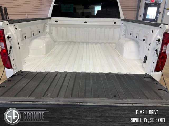 Used 2024 Chevrolet Silverado 1500 LT image 9