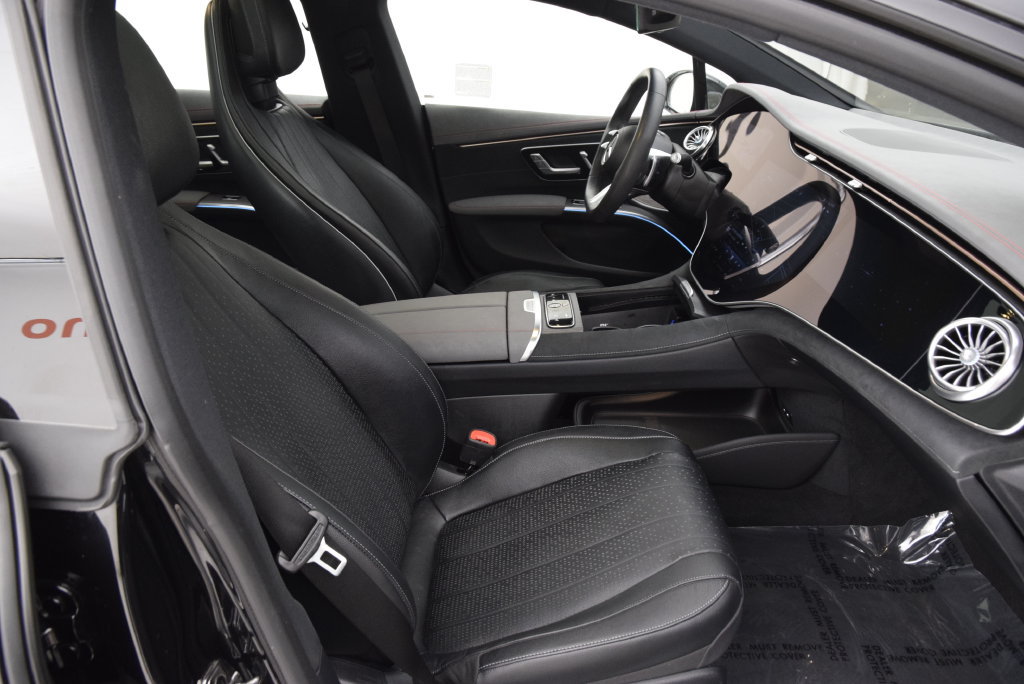 Certified 2024 Mercedes-Benz EQS 580 4MATIC Sedan image 16