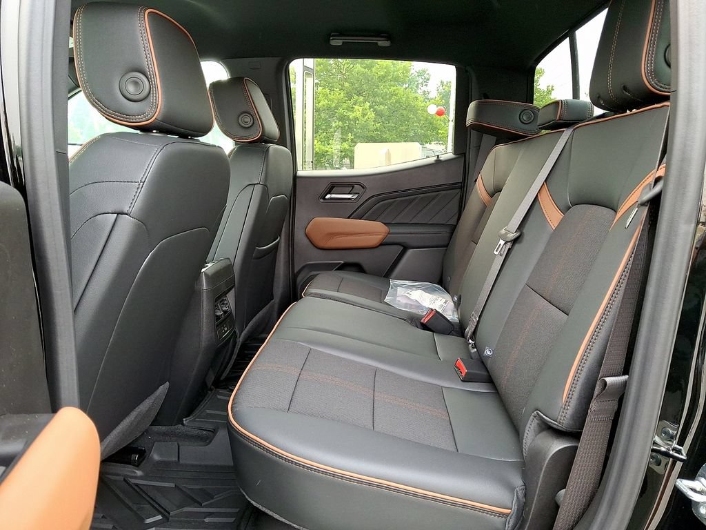 New 2026 GMC Canyon AT4 w/ Nightfall Essentials Package AWD/4WD image 6