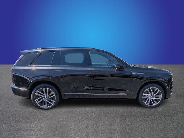 New 2027 Cadillac Vistiq Sport w/ LPO, Trailering Package AWD/4WD image 6
