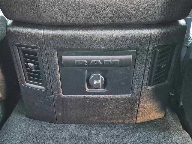 Used 2016 RAM 1500 Sport RWD image 16