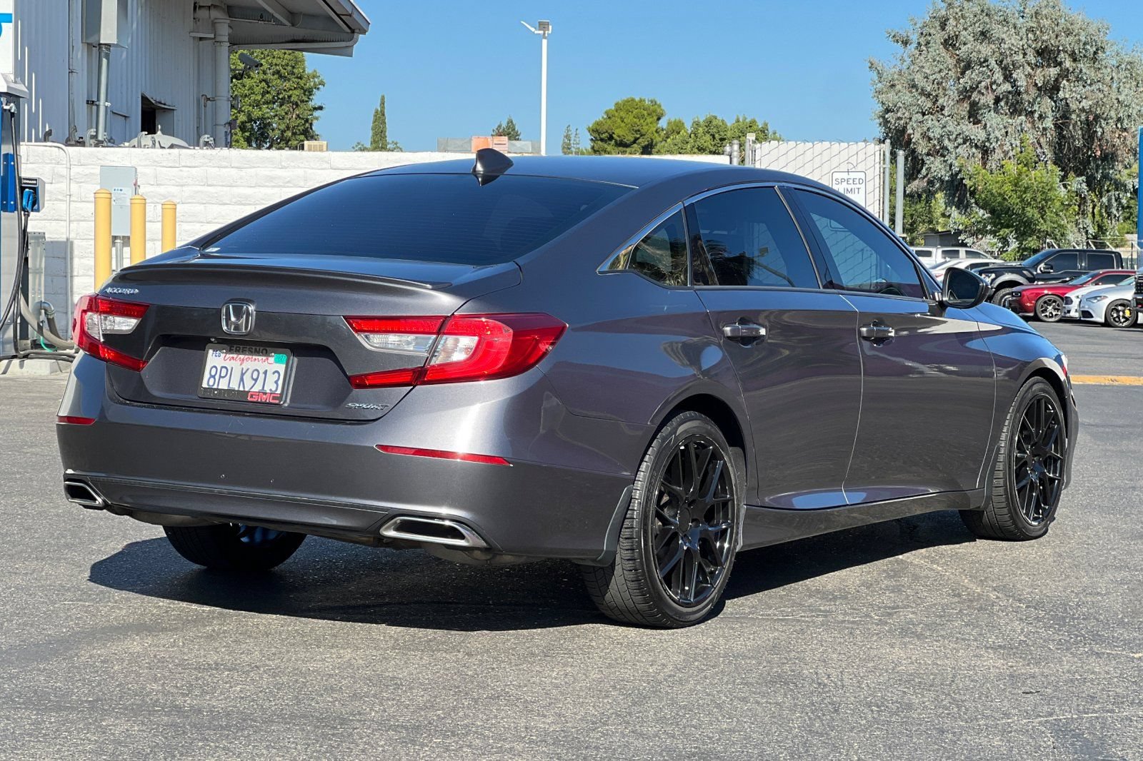 Used 2020 Honda Accord Sport image 4