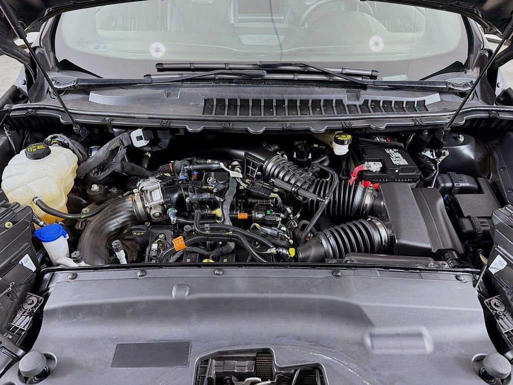 Used 2022 Ford Edge ST w/ Equipment Group 401A image 18