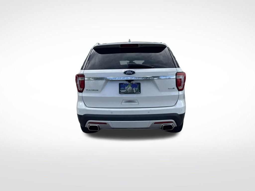 Used 2016 Ford Explorer Platinum AWD/4WD image 7