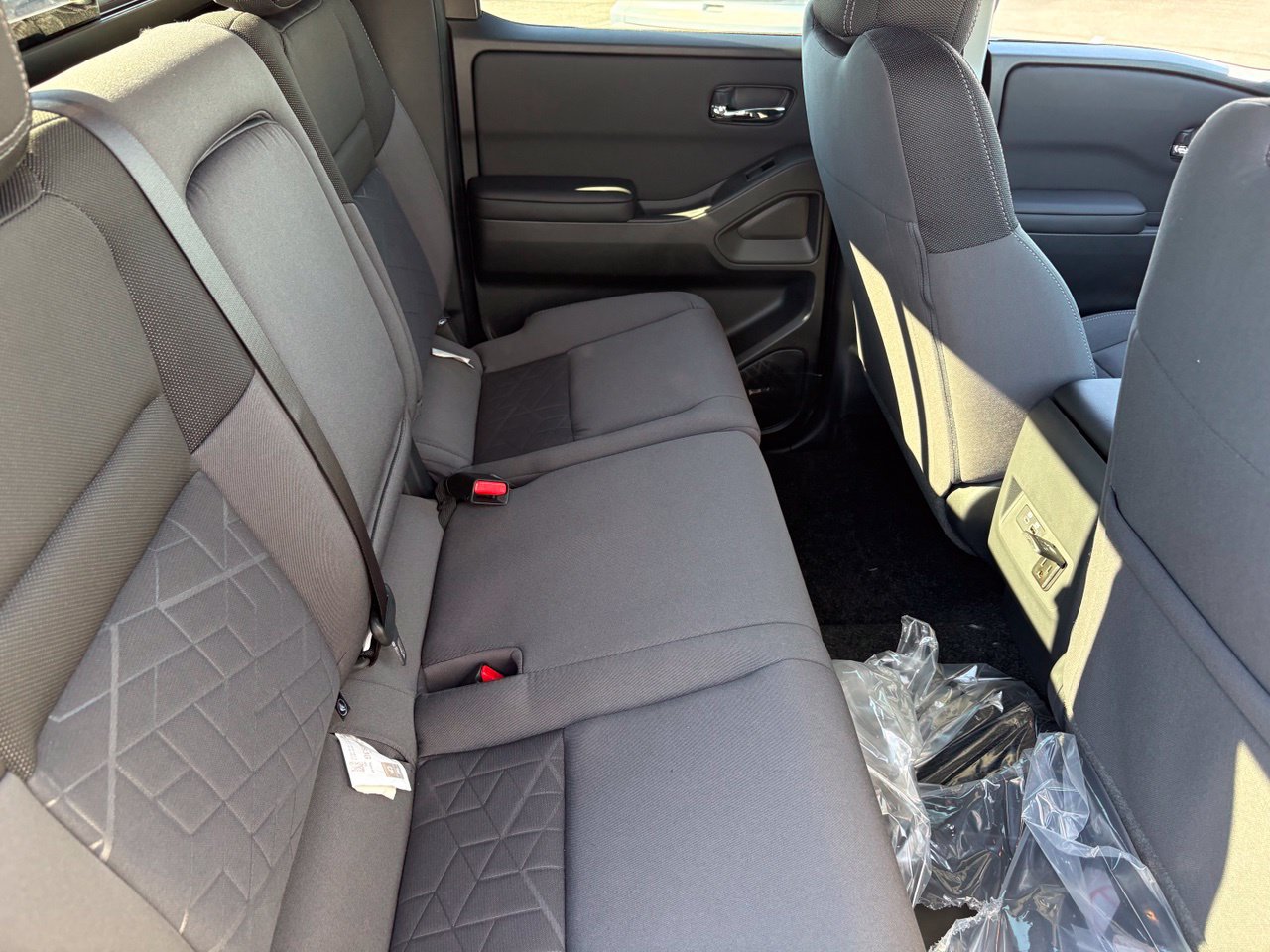 New 2027 Nissan Frontier SV RWD image 14
