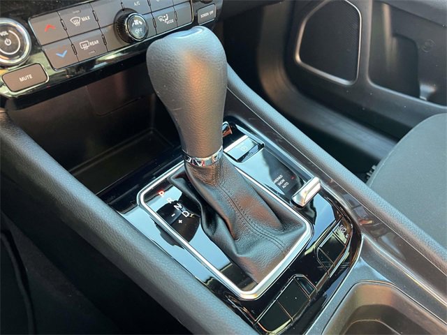 Used 2024 Jeep Compass Sport image 28