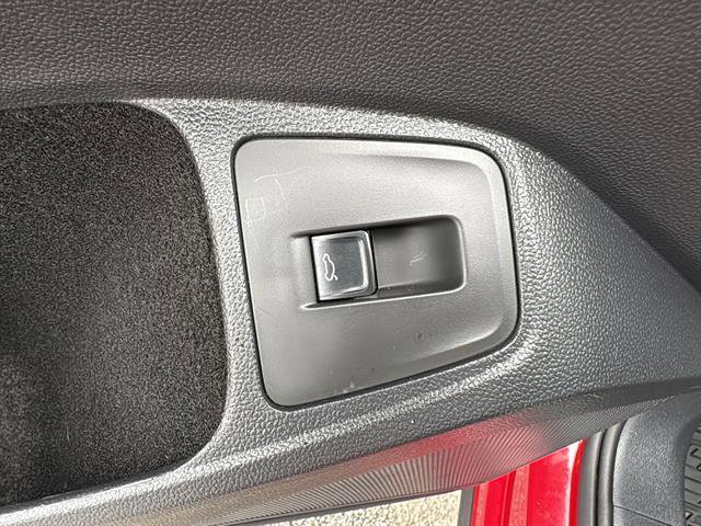 Certified 2024 Volkswagen Tiguan SE R-Line AWD/4WD image 27