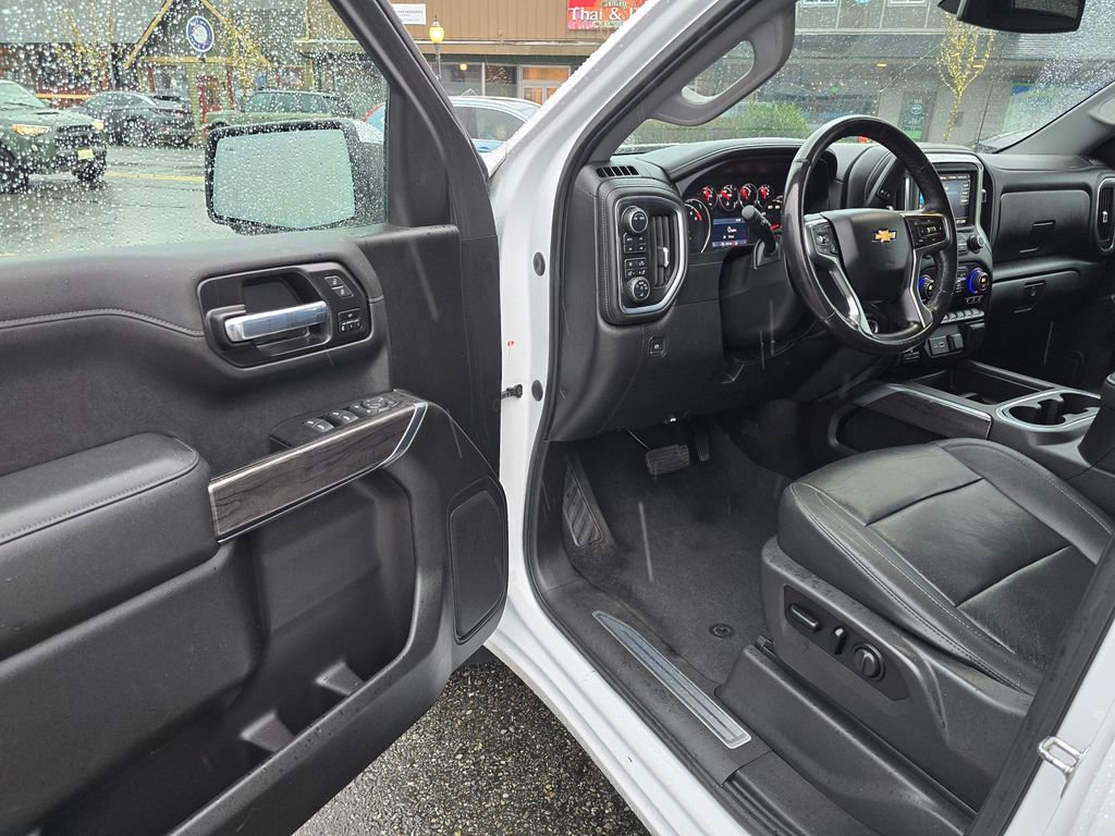 Used 2021 Chevrolet Silverado 1500 LTZ w/ Z71 Off-Road Package AWD/4WD image 20