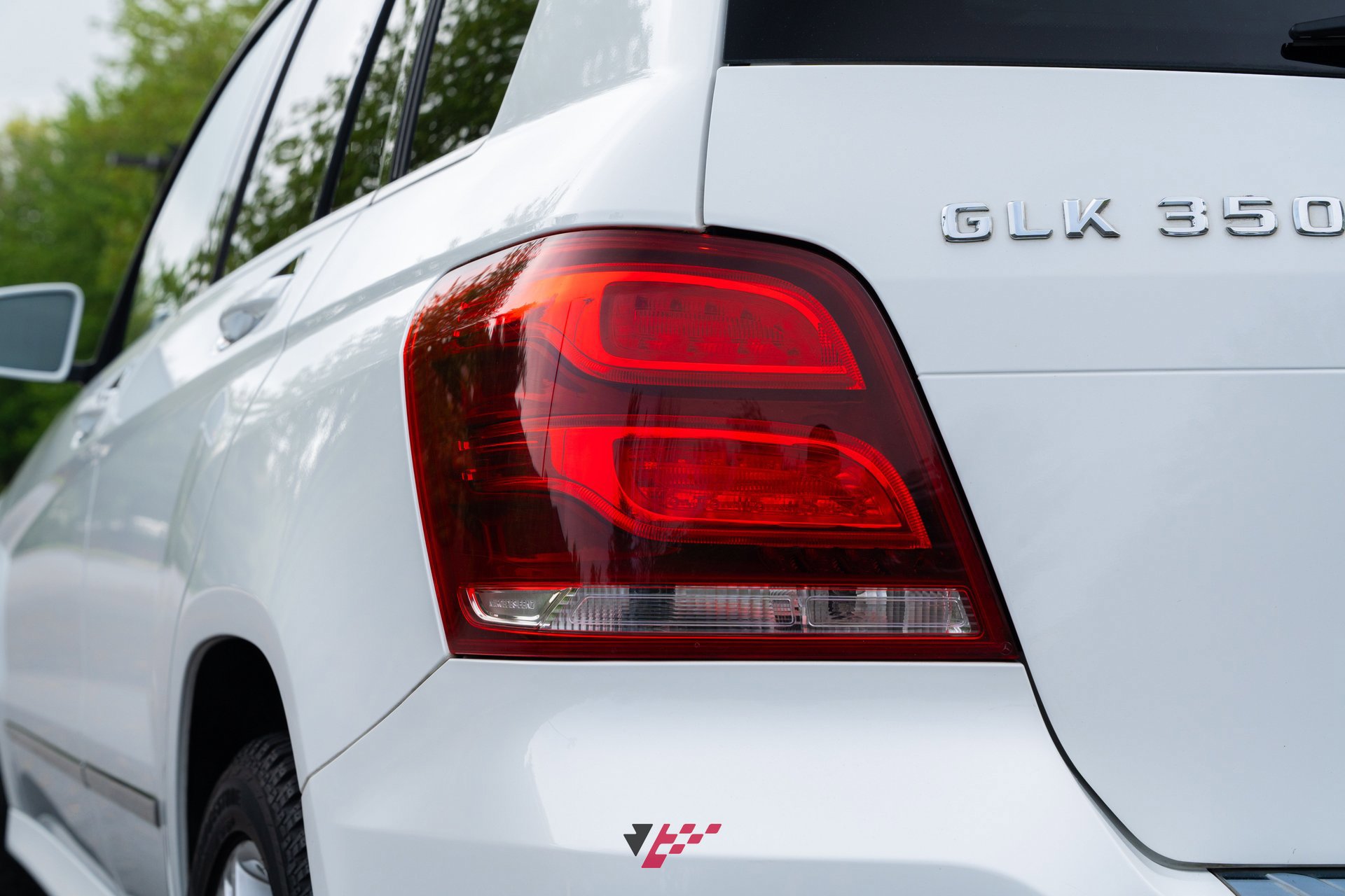 Used 2015 Mercedes-Benz GLK 350 4MATIC image 28